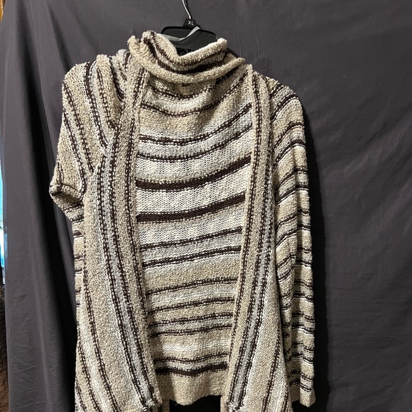 ND Weekend Cardigan - Picture 2 of 2